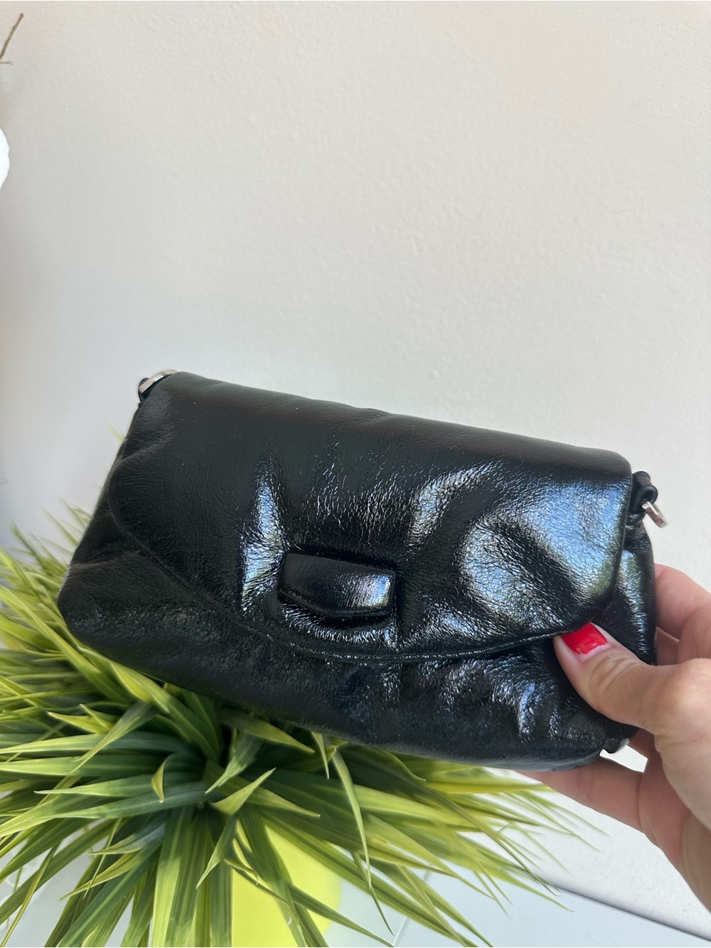 Zara | Black Women’s Patent Leather Clutch